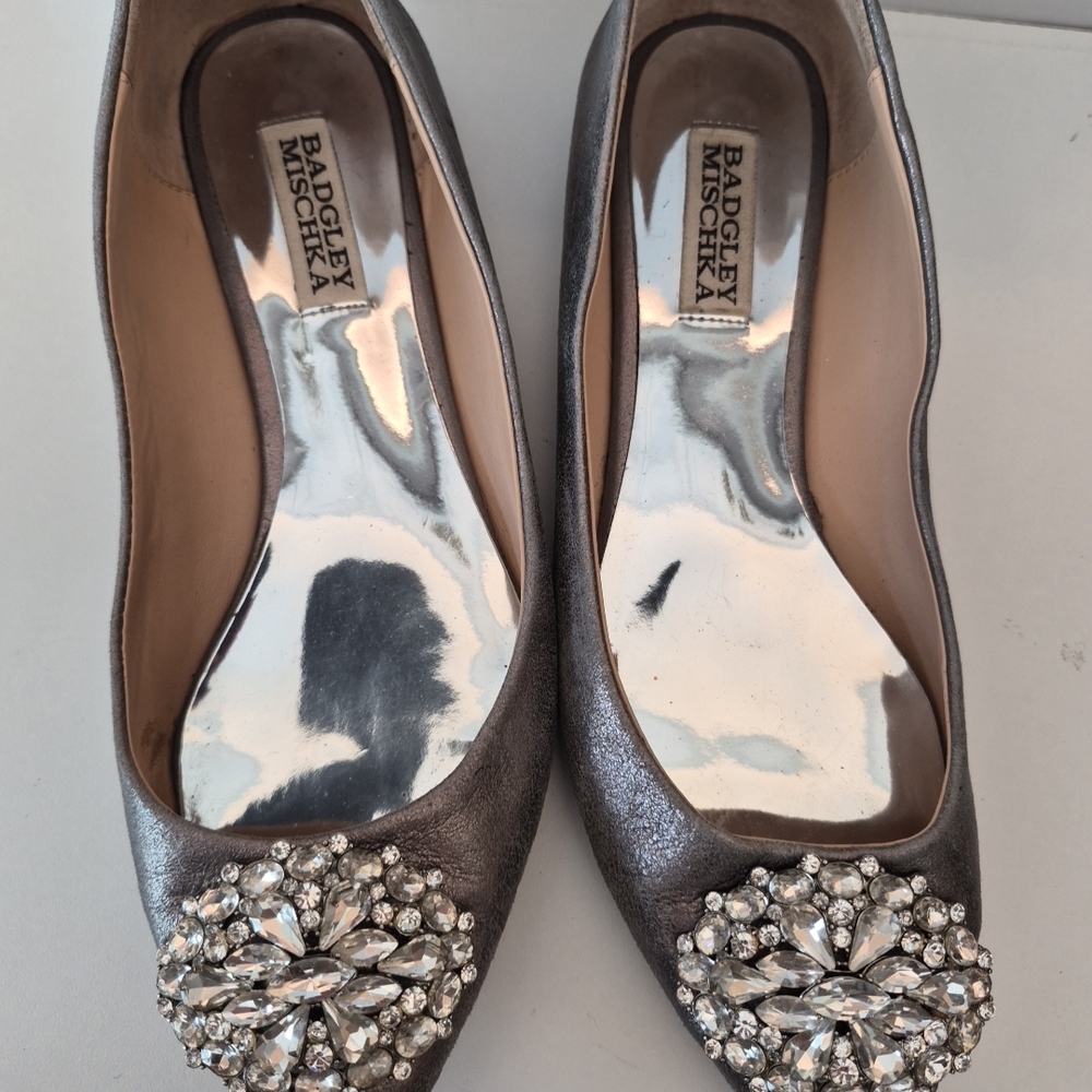 Badgley Mischka Silver Embellished Women's Shoes Size 8